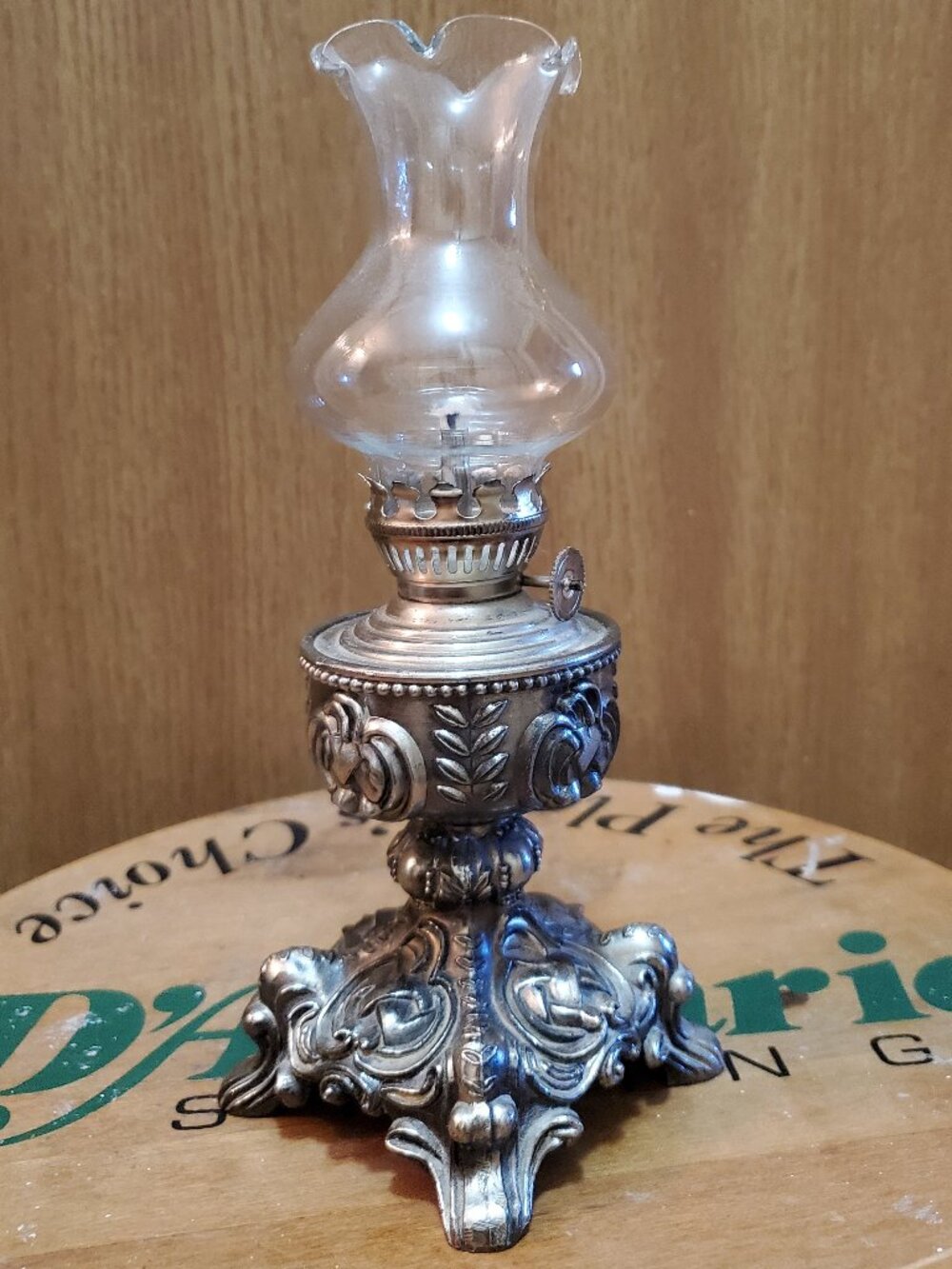 Rococo-style ornate oil lamp decor